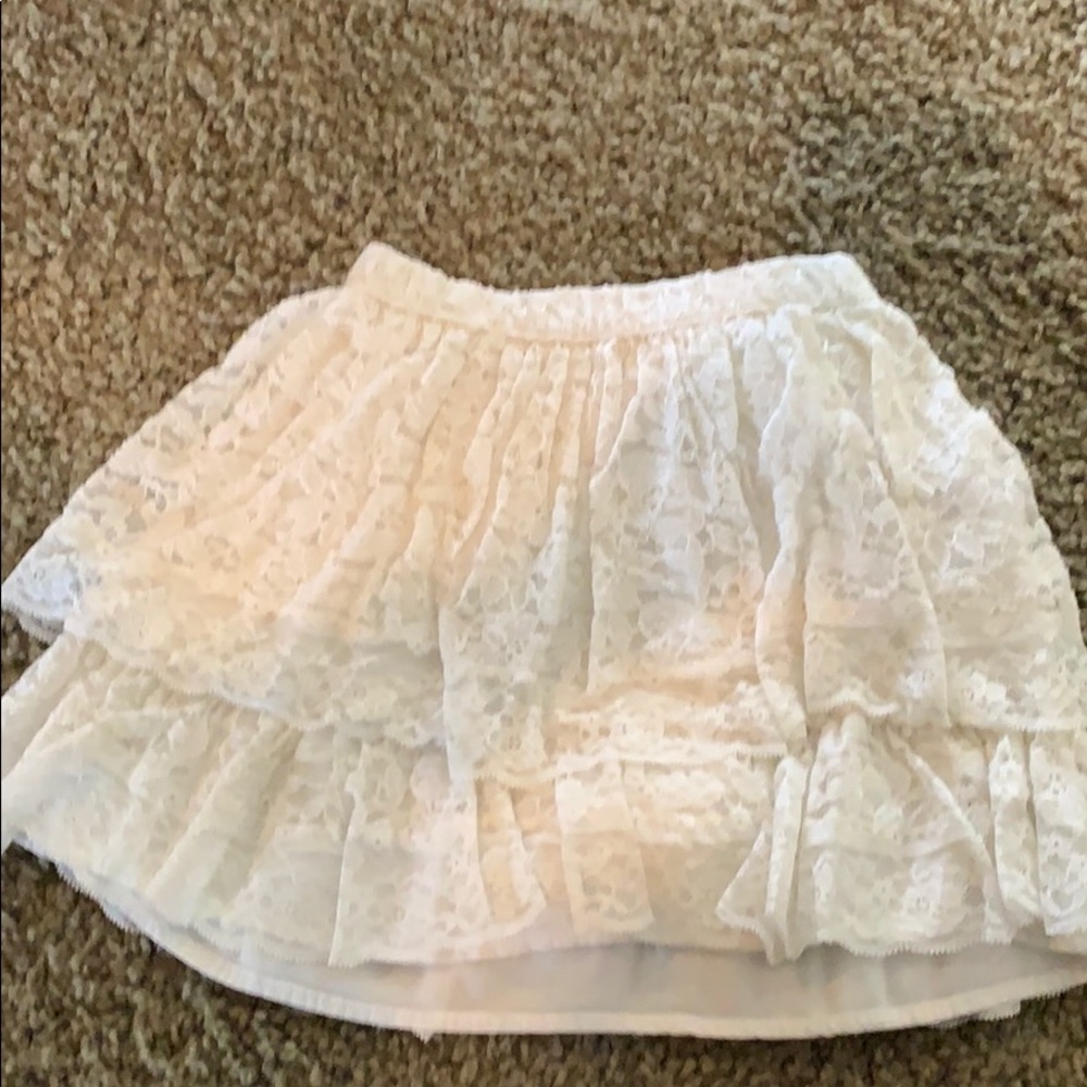 A cream lace skirt from Abercrombie